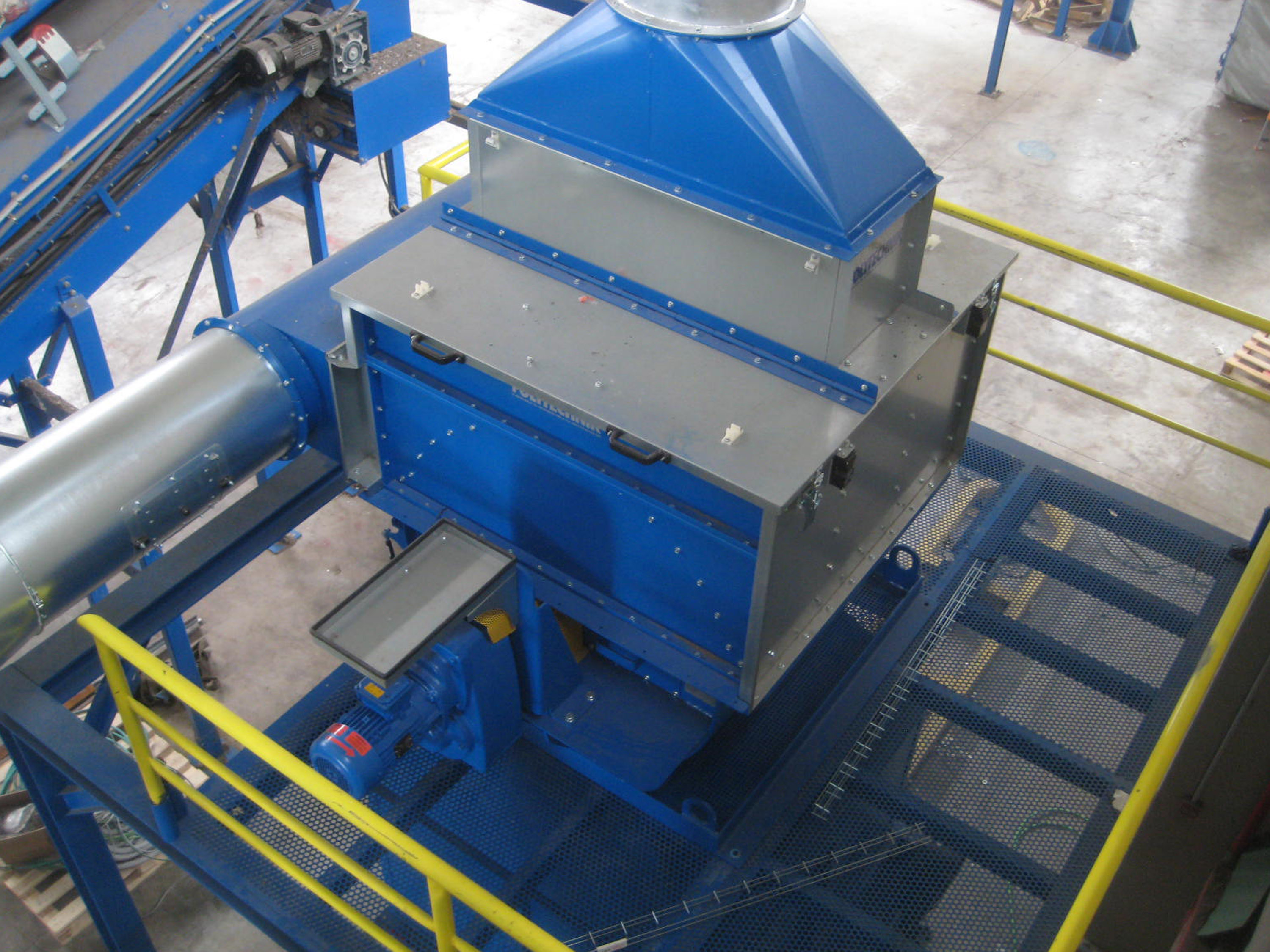 PMA-R séparateurs de matière - Höcker Polytechnik GmbH - pour installations de recyclage et tri de films plastiques, papier et matières légères_1