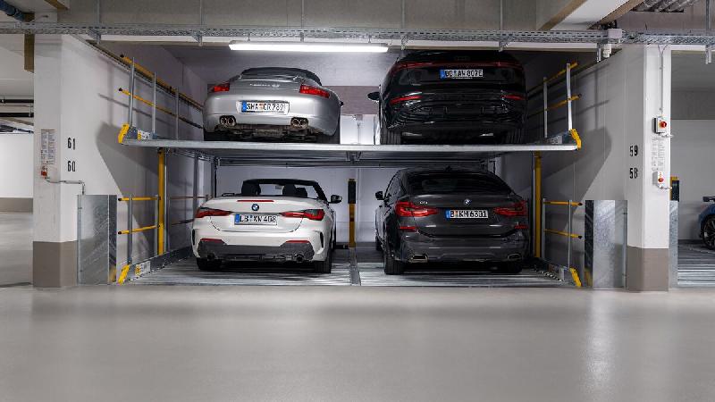 Système de parking mécanique WÖHR avec nouvelles largeurs de plate-forme jusqu'à 300 cm - Parklift 450_1