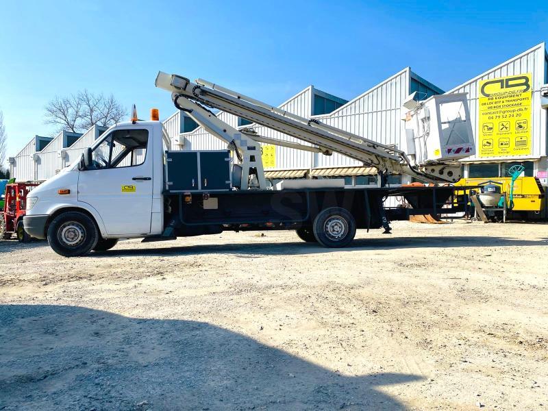 MERCEDES camion nacelle sprinter 208 d 30n (net de tva)_1