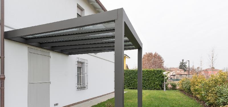 Alluver - Pergolas modernes en aluminium avec couverture en verre et options personnalisables_1