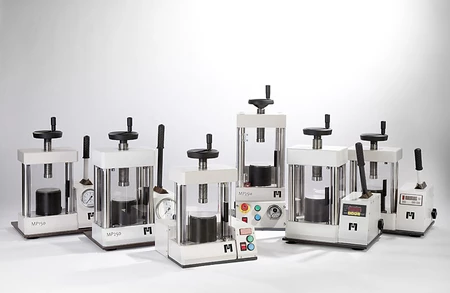 Presse de laboratoire pour Infra-rouge (IR), Fluorescence X (XRF) ou Diffraction X (DRX ou XRD)_1