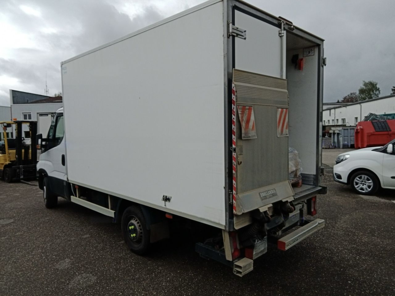 Voiture frigorifique d'occasion à demi-hayon Iveco daily 35S14 - Diesel - Puissance 136 CH DIN - 171FR100_1