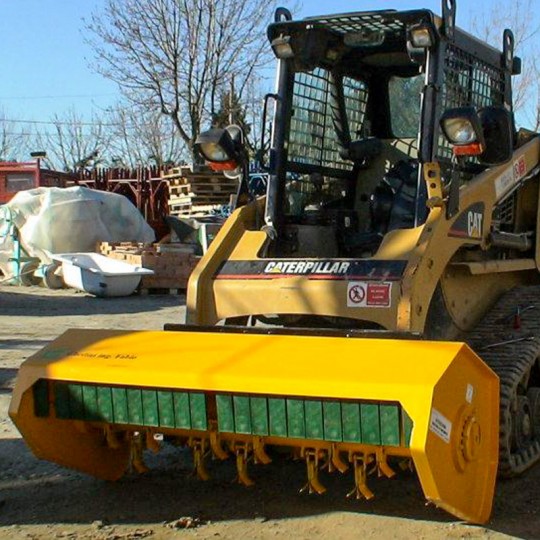 Débroussailleuse Série DC pour chargeuse_1