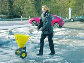 Epandeur à sel : 35 litres - 307416_1