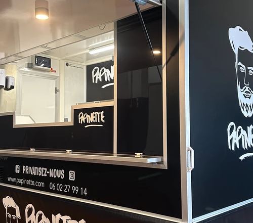 Remorque Food Truck 3,60m personnalisable - Équipée pour restaurant mobile_1