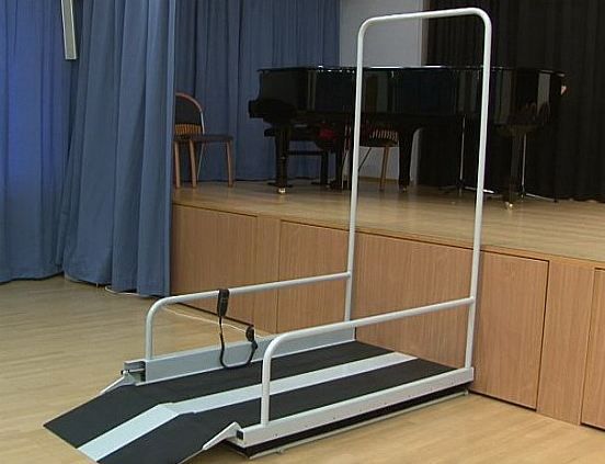 Liftboy 1 / 2 / 3 - Plate-forme élévatrice mobile pour intérieur et extérieur - Silencieuse et légère_1