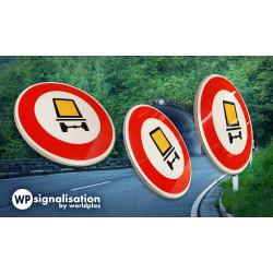 Panneau d'interdiction B18c - Accès interdit aux véhicules transportant des marchandises dangereuses - WP Signalisation_1
