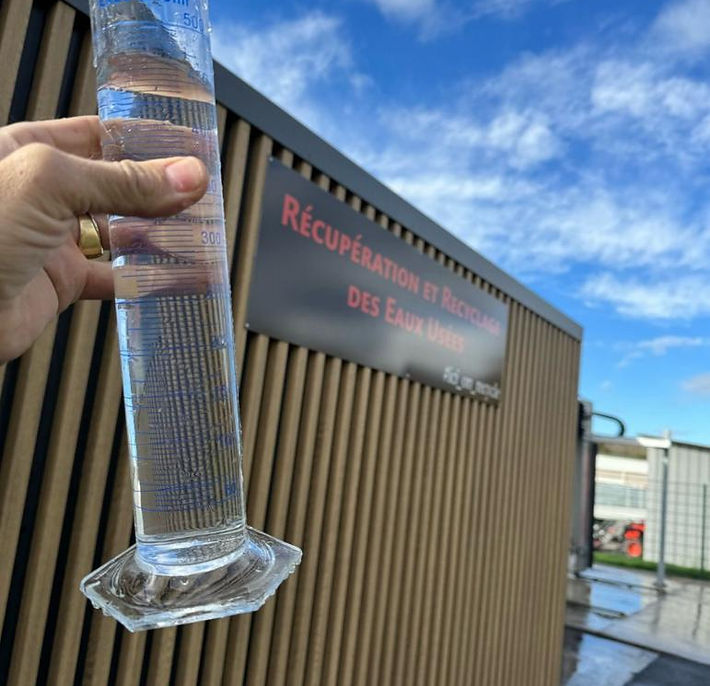 Conteneur de recyclage pour station de lavage avec disposition ajustable - 6mx2,5m et 12mx2,5m_1