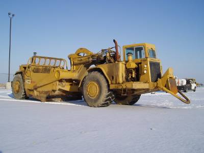 Caterpillar 627B - Décapeuse automotrice modèle 3306_1