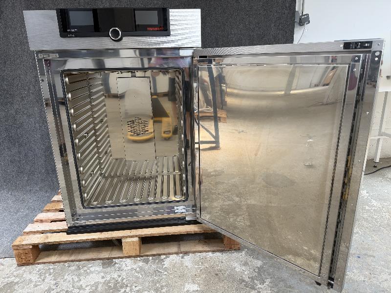 Étuve Memmert UF160plus_1