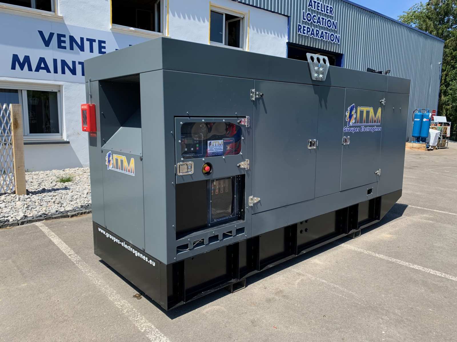 Groupe électrogène d'occasion - PRAMAC - 275 KVA_1