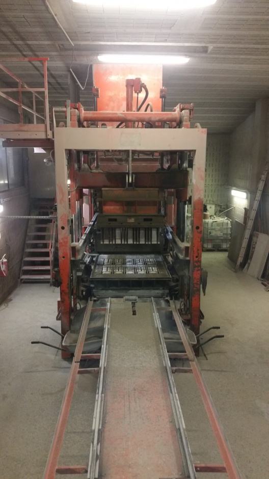 Presse double dl200 + palettisation 1056_1