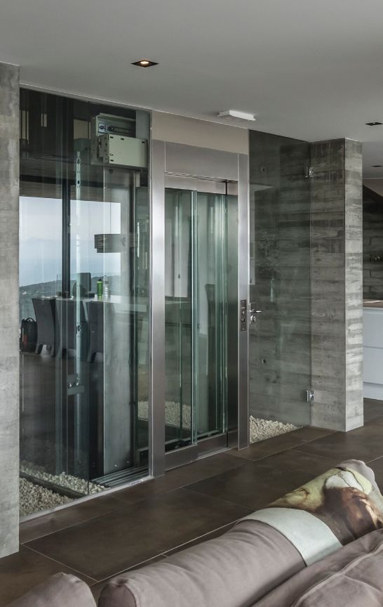 Ascenseur privatif autoportant EHS 17 - adapté aux personnes âgées ou à mobilité réduite - grande capacité, silencieux et sur-mesure_1