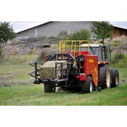 Machine agricole SR 508 pour la compression des balles carrées