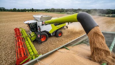 Lexion 6900-5300. Moissonneuse batteuse - class - trémie (l) 12500/13500_1