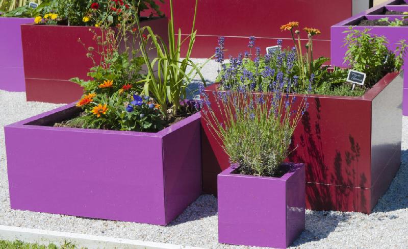 Jardinières cubiques en aluminium thermolaqué - Gamme Ozeoflor - Résistantes et personnalisables_1