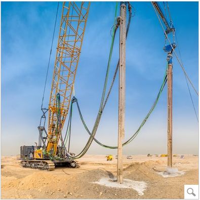 Lr 1130.1 - grue treilli - 137 t_1