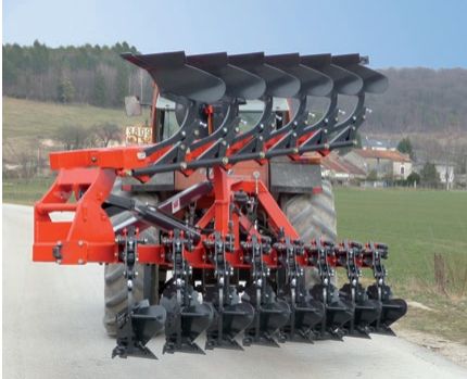 Rapidlab planche - charrue agricole Bugnot - modulable de 8 à 10 corps en châssis fixe ou repliable_1