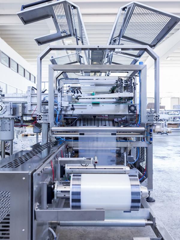 Série PB - Fardeleuse automatique Gampack - Sous film thermo-rétractable avec plaque carton_1