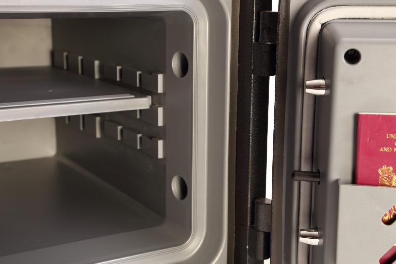 Coffre fort étanche et ignifuge 1H - serrure électronique - 60 L  PHOENIX  TITAN AQUA FS1293E_1