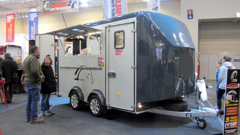 Van 3 places pour chevaux - Cheval Liberté Minimax avec suspension Pullman 2 et châssis surbaissé_1