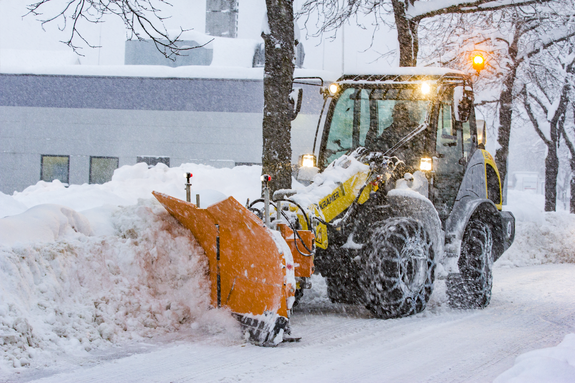 Chargeuse télescopique Kramer 8095T - hauteur de travail 7m, moteur puissant et confort optimal_1