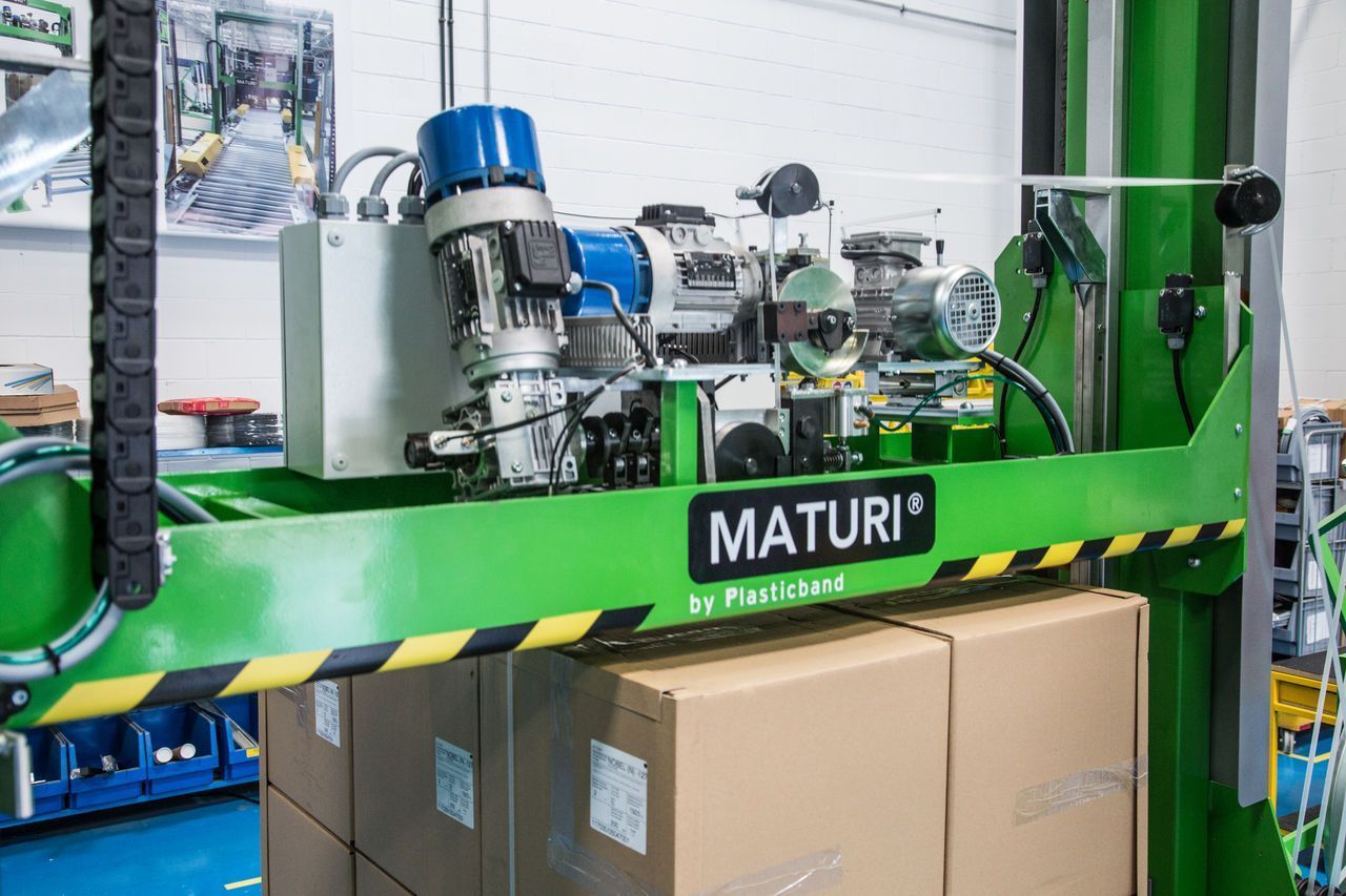 Maturi v - machines pour cerclages de palettes - plasticband_1