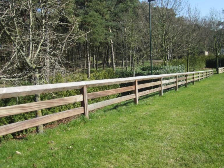 Royal Tropic Safety - Clôture de carrière en bois tropical dur - De Sutter Naturally - Hauteur 0,75m_1