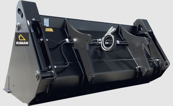 Équipement multifonction pour décaper, niveler et remblayer