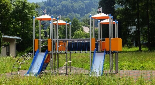 Jeu multi tours en acier inoxydable - Aire de jeux conforme EN1176 - Référence BT11030_1