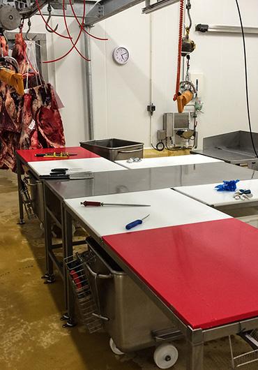 Table de piéçage billot SYSTEM - structure inox - plaque et billot en polyéthylène_1