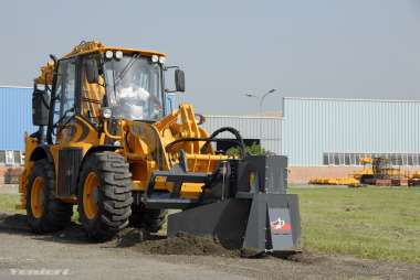 Tractopelle VF 10.23 C Venieri - 117 CV - Capacité du godet 1.3-1.6 m3 - Profondeur d'excavation 5.0-6.0 m - 9000 Kg_1