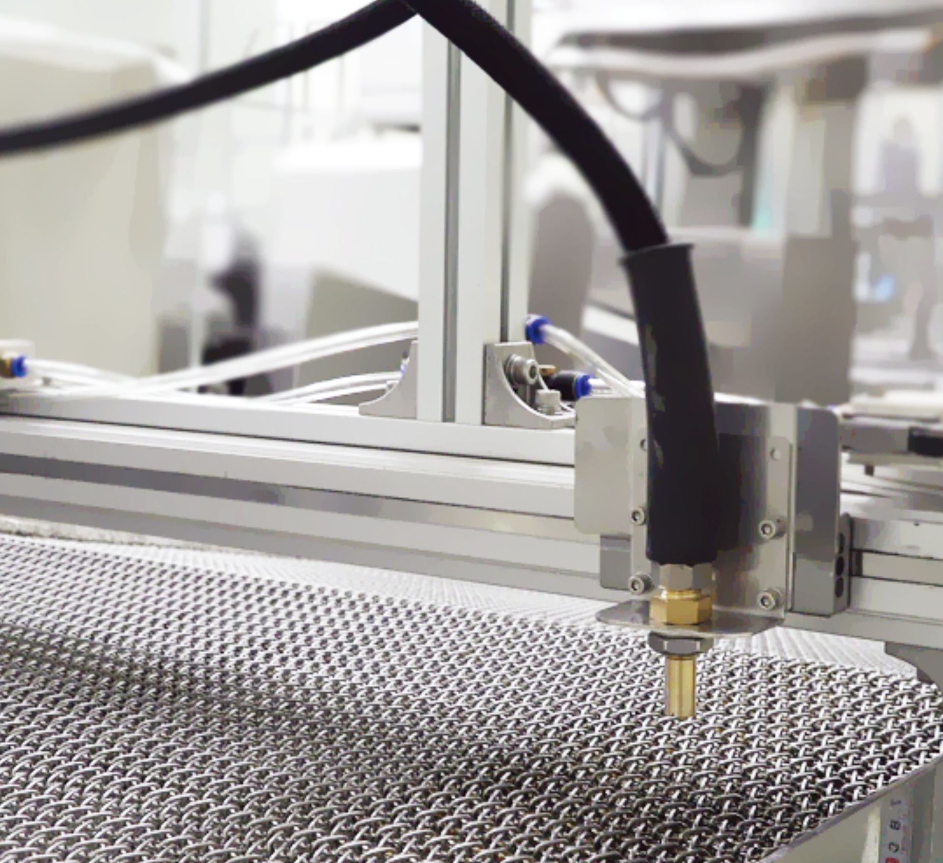 Rampe de nettoyage vapeur pneumatique pour convoyeur_1