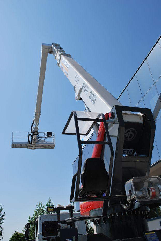 B-lift 390 hr camion nacelle - cte - 39 m_1
