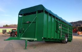 Bétaillère avec basculement de l'essieu grâce à 2 vérins