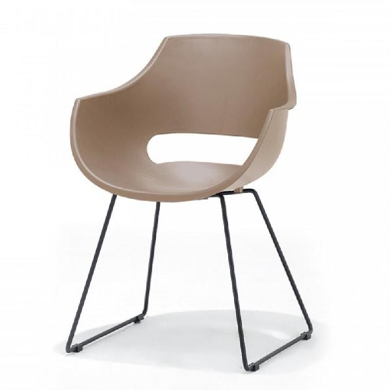 Lot de 4 chaises design REMO - coque taupe mat - piétement luge en métal noir_1