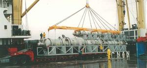 Spreader pour manutention de conteneurs et charges hors gabarit