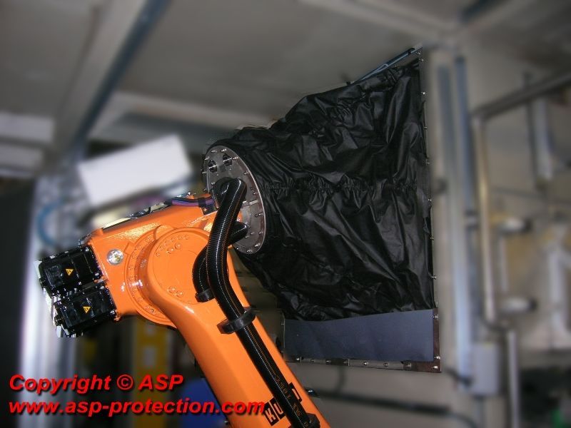 Polyamide tortop - protection pour robot industriel - asp - excellente tenue aux huiles de coupe axe 1_1