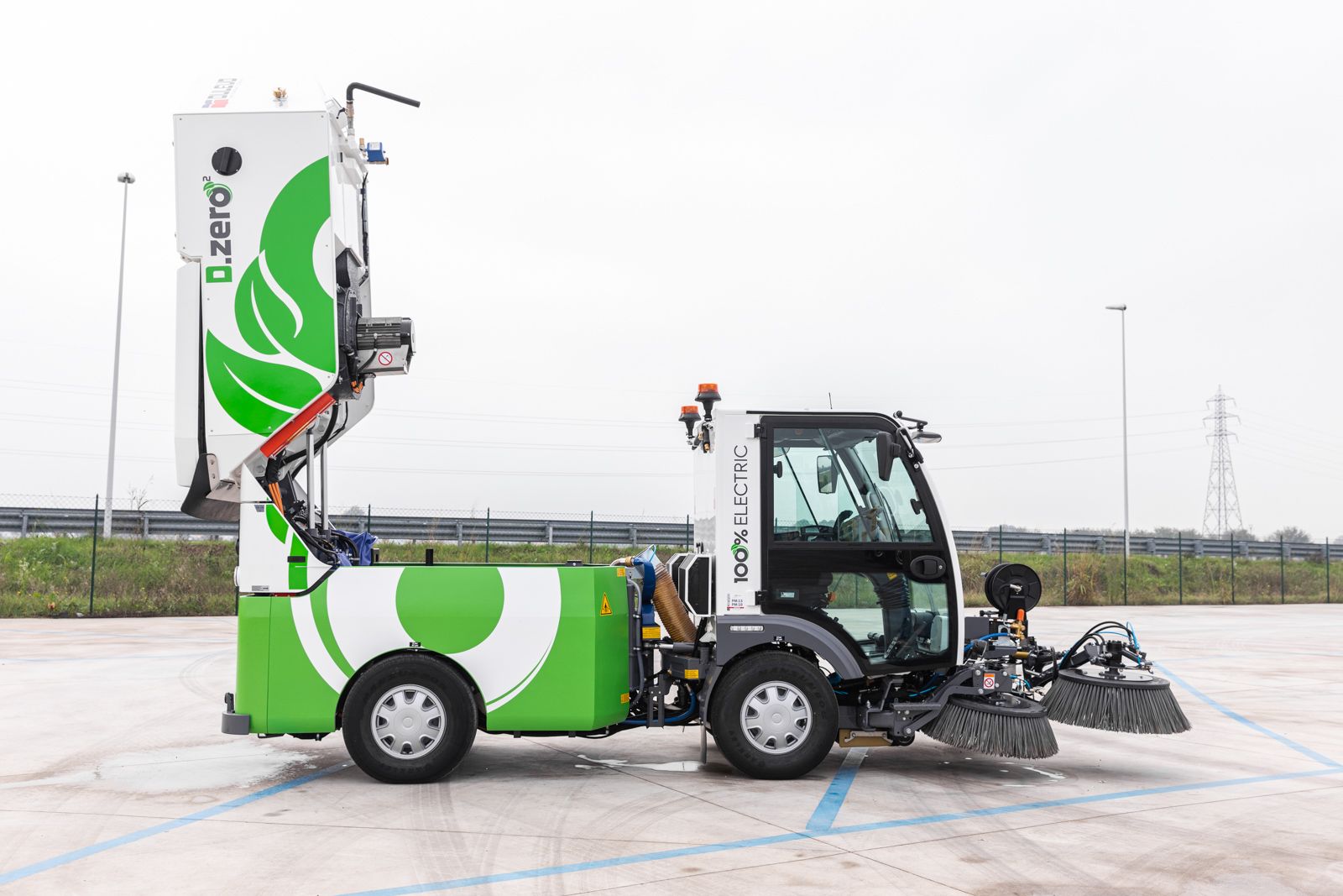 Balayeuse écologique Dulevo D.zero² avec capacité de déchets de 2.1 m³