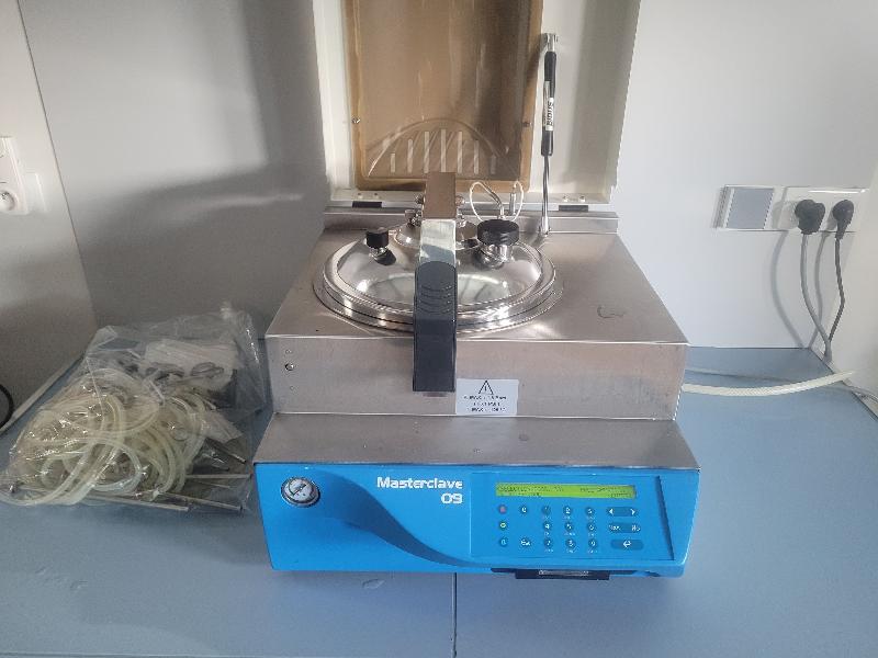 Autoclave / stérilisateur Masterclave 09 AES Biomerieux_1