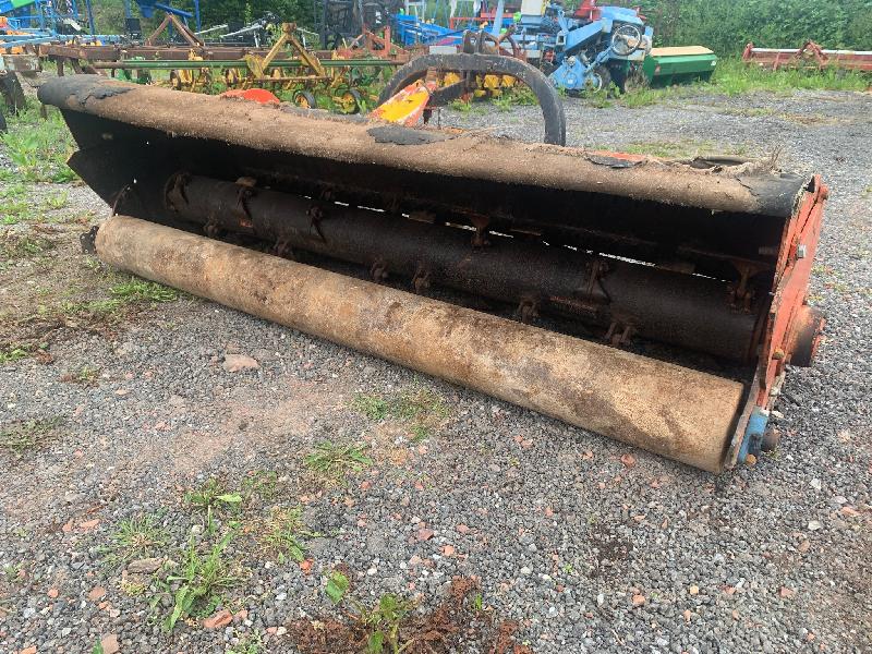 Broyeur à axe horizontal NC 2.0m - Occasion - Largeur de travail 2,45m - Année 2000 - Référence E008171_1