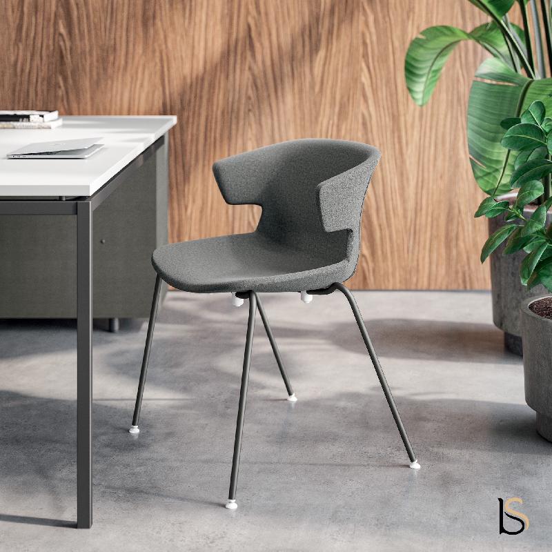 Chaise visiteur tapissée Cove - Quadrifoglio - Gris foncé_1