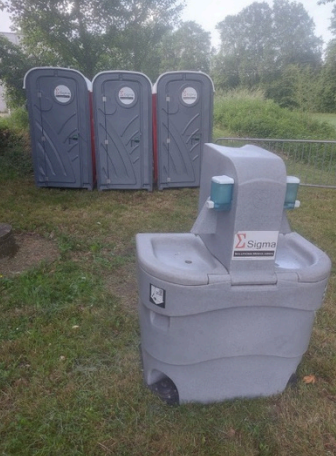 Station lave main autonome - Réservoir d'eau 75L eau fraîche et 176L eau usée - 630 nbr d'utilisations_1