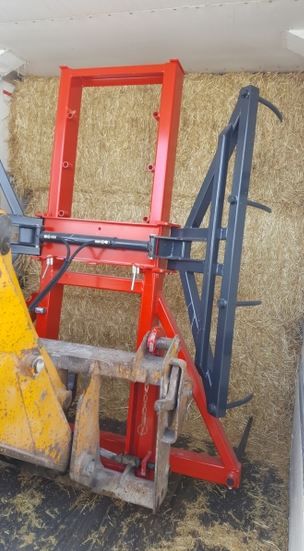 Carolev FHY pique-bottes - Bugnot - 1 880 mm - hydraulique avec 4 dents_1