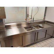 Plonge sur-mesure - Nouveau Concept Inox avec meuble à portes coulissantes et deux bacs_1