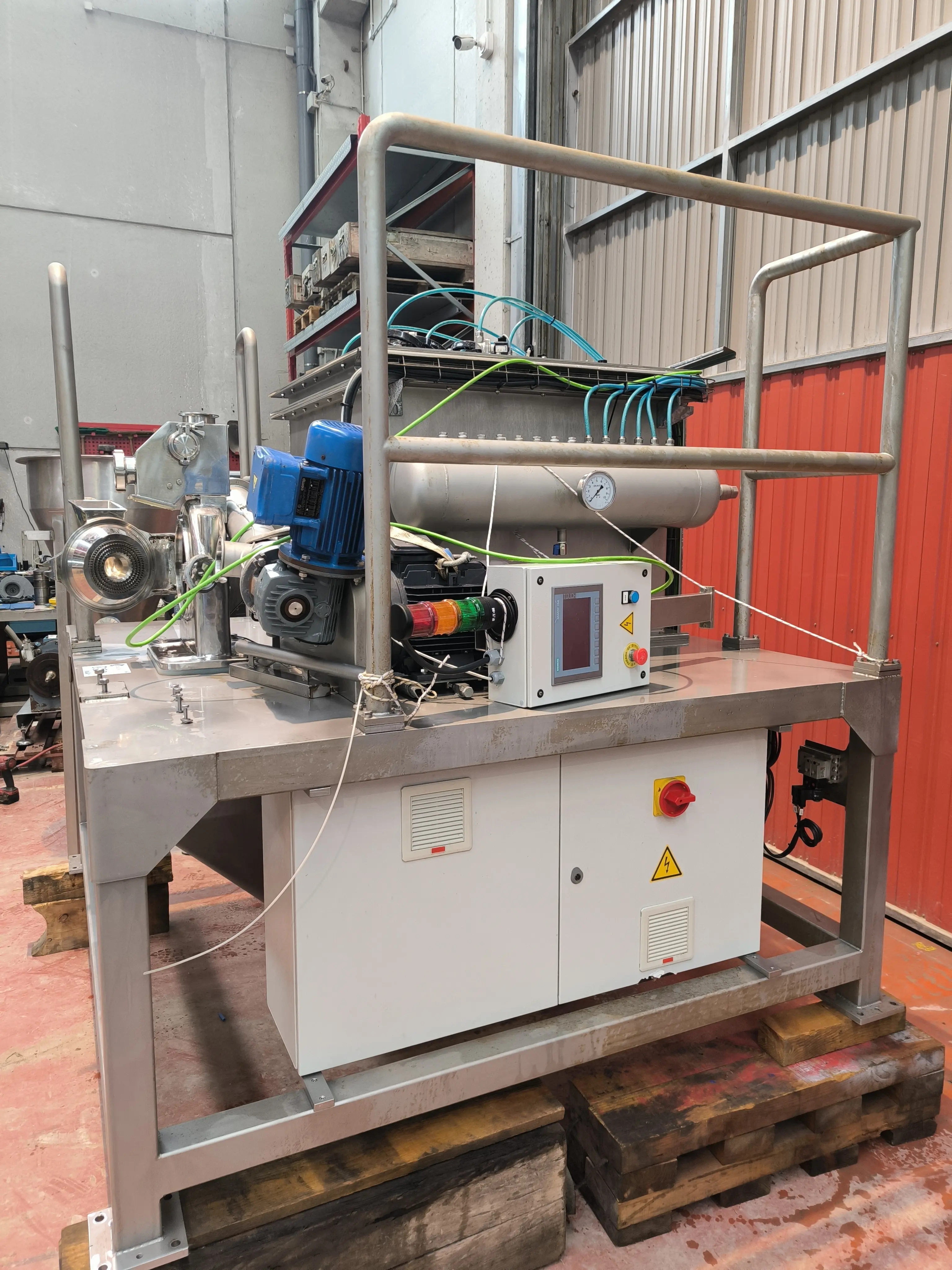 Moulin à broches attp k-160 inox skid 316 + filtre à manchon + trémie d'occasion - C8380_1