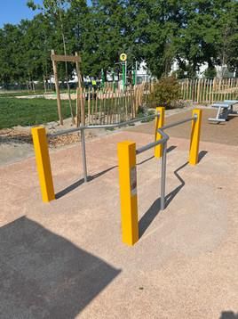 Barres Parallèles PMR - HER-36 pour exercices de gymnastique et renforcement du haut du corps_1