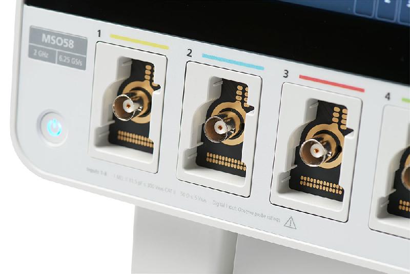 MSO5-SERIE | Oscilloscopes numériques mixtes Tektronix MSO Série 5 - 4, 6 ou 8 voies, 350 MHz à 2 GHz, écran tactile 15,6''_1