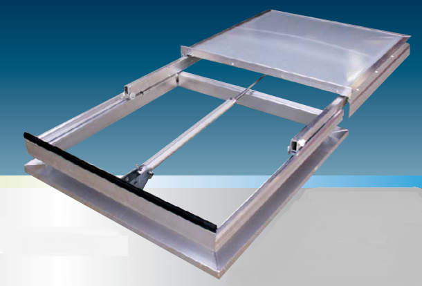 Lanterneau DP 510 - 140 x 200 cm - Sur costière en acier galvanisé - Polycarbonate alvéolaire 1200 joules_0