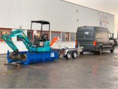 Remorque polyvalente pour charges jusqu'à 2300 kg